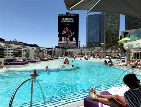 Boulavard Pool at the Cosmopolitan Resort Las Vegas - Mommy Travels