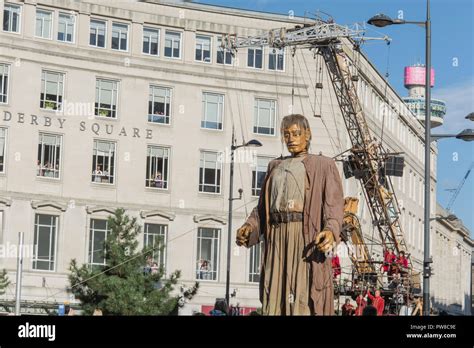 Royal de Luxe - Liverpool Giants Stock Photo - Alamy