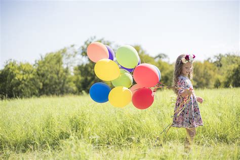 Outdoor Family Photo Ideas in Bright Sun: 16 Images from Confidence Photography Workshop - Me Ra ...