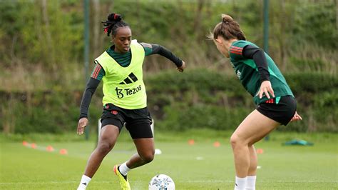 Man Utd Women training highlights ahead of semi-final clash with ...