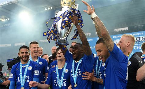 Champions! Leicester City are crowned 'Kings' of the Premier League ...