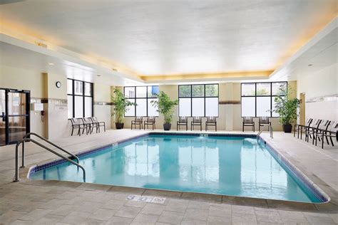 Staycation in Milwaukee, WI this Winter | Family-Friendly Hotels with a ...