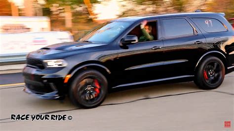 Dodge Durango Hellcat Drags Jeep Trackhawk in Wife vs Husband Grudge Races - autoevolution