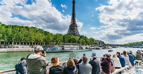 The BEST Daytime Cruises in Paris 2023 | Paris Boat Tours