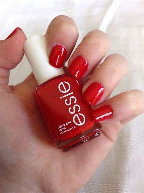 Nails Niche: Essie Really Red Swatch and Review
