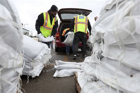 Major storm to bring flooding threat, damaging winds to West Coast - ABC News