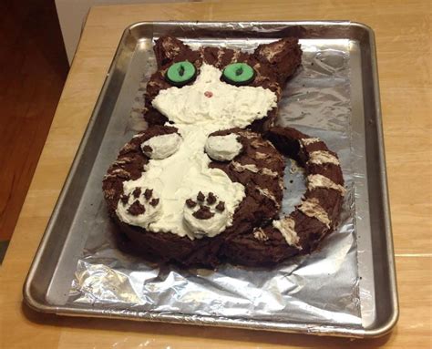 Tabby Cat Cake | Just A Pinch Recipes