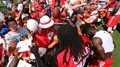 Five Storylines to Follow During Kansas City Chiefs Training Camp