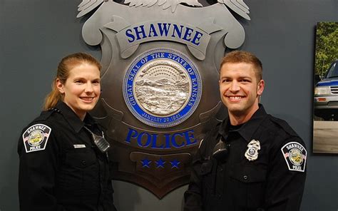 Shawnee police unveil new uniforms and patch