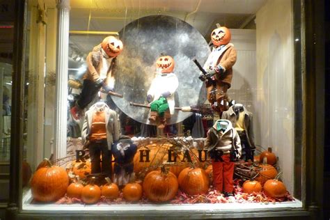 A Ralph Lauren Halloween window display, 2009. Mannequin Madness can provide all of your ...