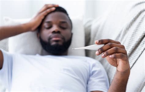 Coronavirus or the Flu: Is There a Difference Between Symptoms? | Discover Magazine