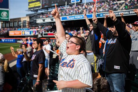 An Unfamiliar Feeling for Mets Fans: Optimism - The New York Times