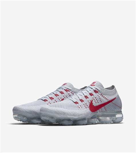 Nike Air VaporMax 'Pure Platinum & University Red' | Nike air vapormax, Nike air, Nike air ...