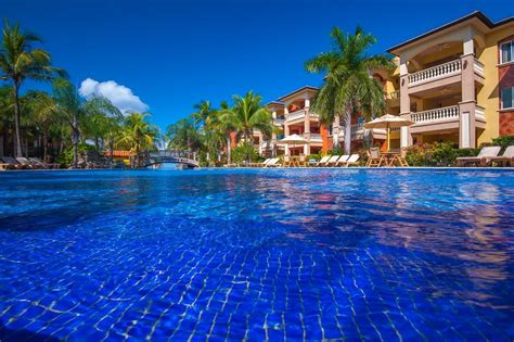 10 Best Hotels to Stay in Honduras | Best hotels, Caribbean resort, Machu picchu hotel