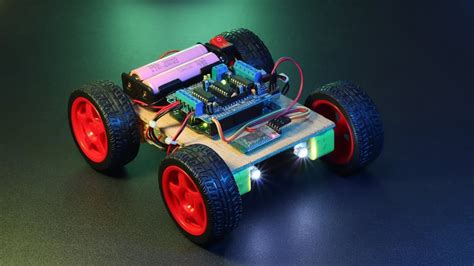 Arduino Bluetooth control car with Front & Back Lights using Arduino UNO, L293D Motor Driver, HC-05