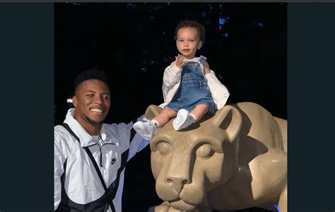 Saquon Barkley And Daughter Redefine Cute Lion Shrine Pics | Onward State