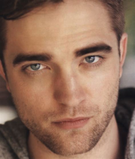 You're My Bella: Robert Pattinson poze noi/vechi