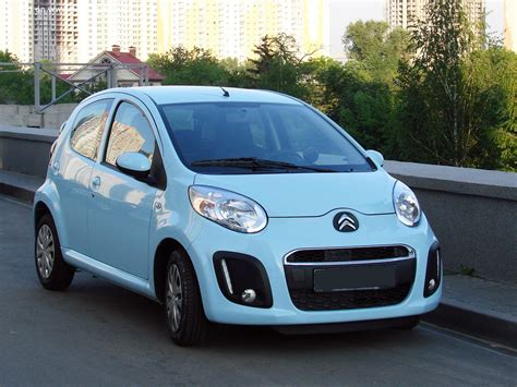 2012 Citroen C1 I (Phase III, 2012 5-door) 1.0i (68 Hp) | Technical specs, data, fuel ...