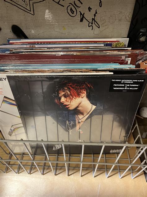 Urban Outfitters SoHo vinyl on sale : r/vinyl