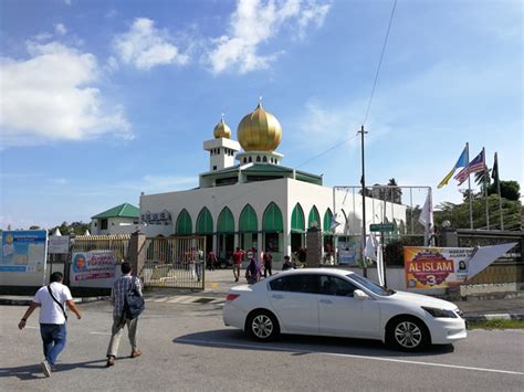 Zohor Di Penang / Photos At Masjid Jami Al Munawar Georgetown Pulau Pinang - Arik Suyanto