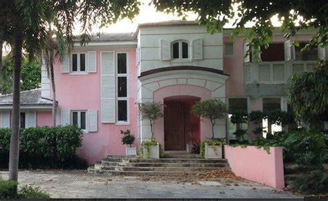 Pablo Escobar's Florida Mansion Demolished - BelleNews.com