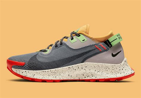 Nike Pegasus Trail 2 GORE-TEX WMNS CU2018-002 | SneakerNews.com