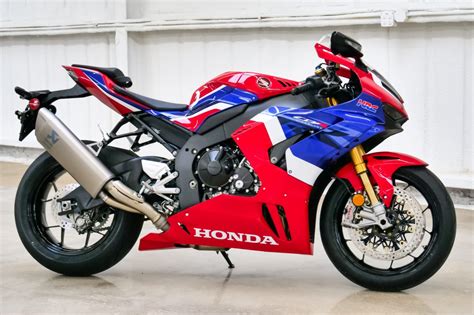 2-Mile 2021 Honda CBR1000RR-R Fireblade SP for sale on BaT Auctions ...