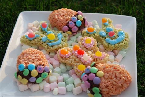 >Easter Goodies Made from Rice Krispie Treats