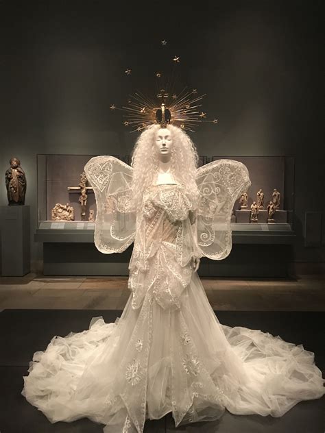 The Met Costume Institute's Spring Exhibition is Simply Heavenly - SURFACE Bodies Exhibit ...