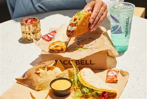 Taco Bell Just Launced a $7 Luxe Craving Box