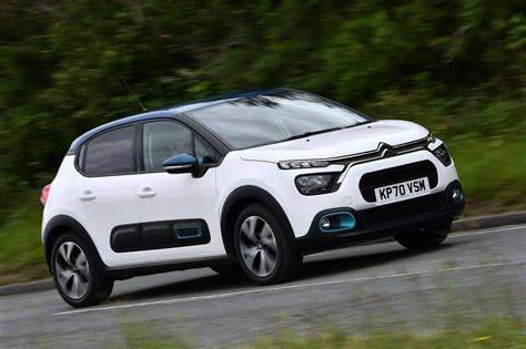 Citroen C3 PureTech 110 Auto Shine Plus 2022 UK first drive | Autocar