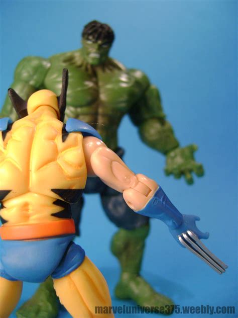 Hulk vs Wolverine