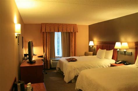 Hampton Inn & Suites by Hilton Poughkeepsie | Buy Now Stay Later