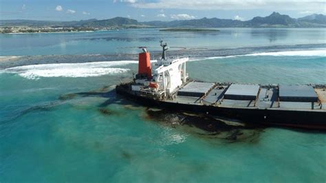 Mauritius oil spill: MV Wakashio ship captain found guilty - BBC News