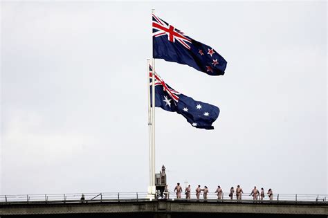 New Zealand Flag Vs Australia - Flag Of New Zealand Wikipedia / New ...