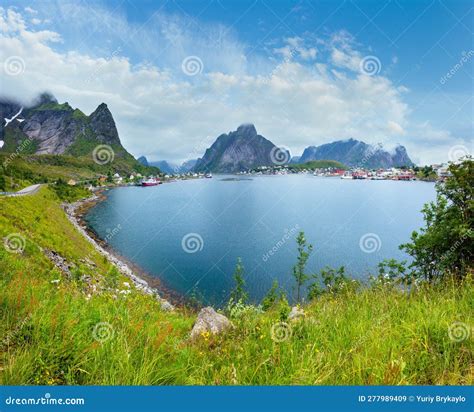 Summer Village Reine (Lofoten, Norway Stock Image - Image of destination, clouds: 277989409