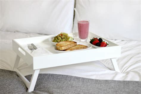 Breakfast in bed tray table design ideas - do you need one for your home?