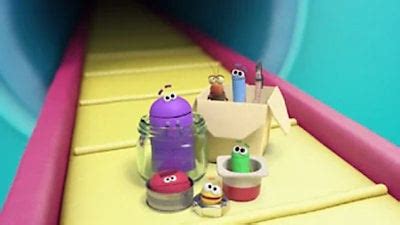 Watch Ask The Storybots Season 3 Episode 2 - Why Do We Have to Recycle? Online Now