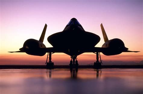 Blackbird at Sunset | Lockheed Martin SR-71 Blackbird at sun… | Lockheed Martin | Flickr