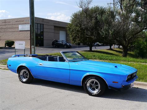 1972 Ford Mustang | Midwest Car Exchange