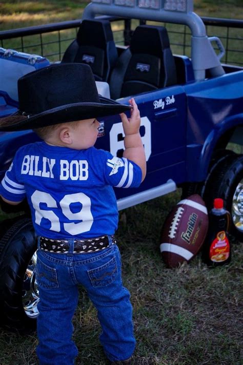 Little Kid’s Billy Bob Costume From ‘Varsity Blues’ Remains One Of The ...