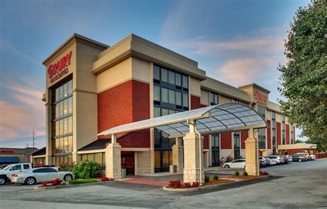 Drury Inn & Suites Bowling Green - Drury Hotels