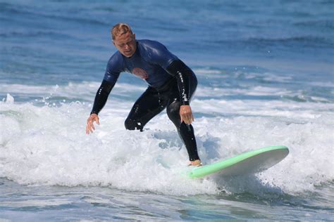 SURF LESSONS IN SAN DIEGO - Pacific Beach, Mission Beach, Ocean Beach ...