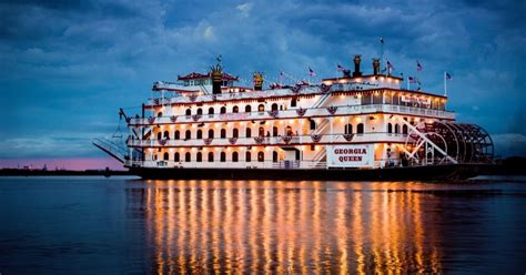 Savannah: Buffet Dinner Cruise with Live Entertainment | GetYourGuide