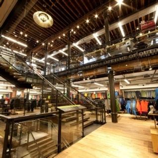 REI to open REI SoHo in New York - DesignCurial