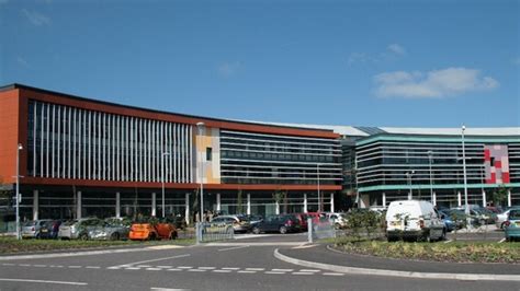 £40 million Coleg Morgannwg campus opens at Nantgarw | Wales - ITV News