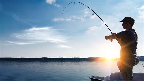 'Marathon Man' angler trying to break own fishing world record for charity | Fox News