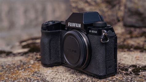 Fujifilm X-S10 - Review 2021 - PCMag Australia