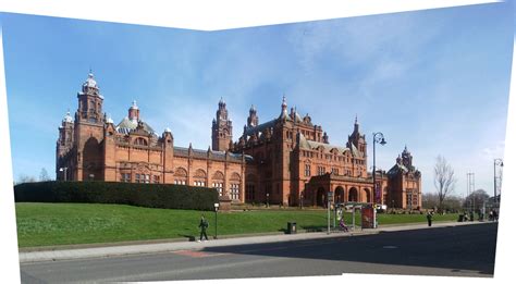 A Hauf Stop : Kelvingrove Art Galleries