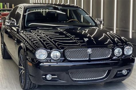 2008 Jaguar XJ Super V8 auction - Cars & Bids